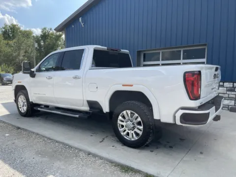 More photos of 2023 GMC Sierra 2500HD Denali at Cambridge Truck, OH