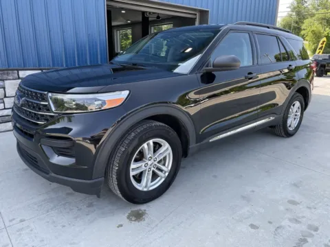 Another view of 2022 Ford Explorer XLT for sale in Cambridge, OH at Cambridge Truck