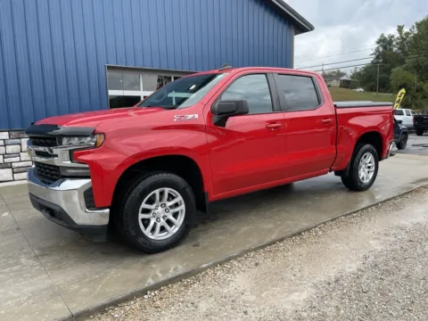 Another view of 2019 Chevrolet Silverado 1500 LT for sale in Cambridge, OH at Cambridge Truck
