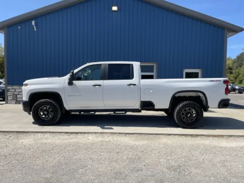 More photos of 2022 Chevrolet Silverado 2500HD Custom at Cambridge Truck, OH