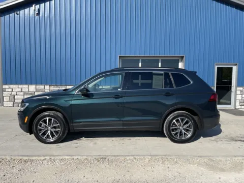 More photos of 2019 Volkswagen Tiguan 2.0T SE at Cambridge Truck, OH