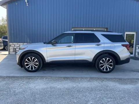 More photos of 2020 Ford Explorer ST at Cambridge Truck, OH