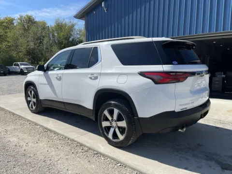 More photos of 2023 Chevrolet Traverse LT Leather at Cambridge Truck, OH