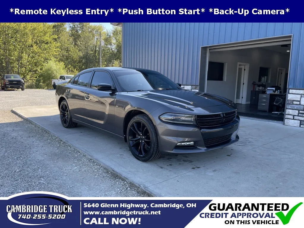 Gray 2018 Dodge Charger V6 for sale in Cambridge, OH