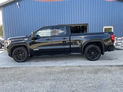 More photos of 2021 GMC Sierra 1500 Elevation at Cambridge Truck, OH