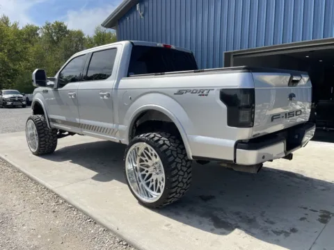 More photos of 2018 Ford F-150 XLT at Cambridge Truck, OH