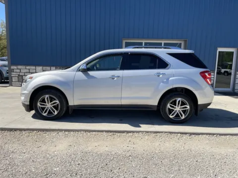 More photos of 2017 Chevrolet Equinox Premier at Cambridge Truck, OH