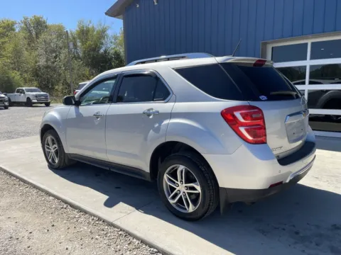 More photos of 2017 Chevrolet Equinox Premier at Cambridge Truck, OH