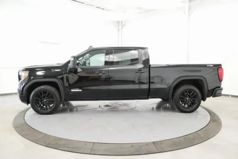 More photos of 2020 GMC Sierra 1500 Elevation at Cambridge Truck, OH