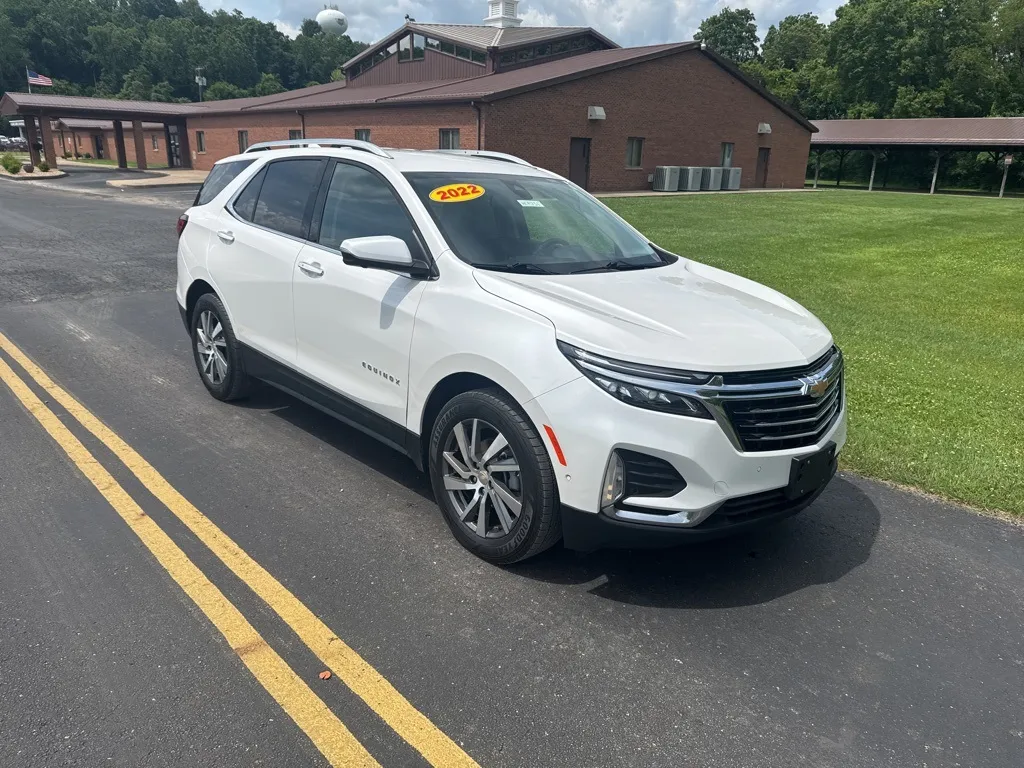 2022 Chevrolet Equinox Premier for sale in Cambridge, OH