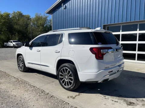 More photos of 2022 GMC Acadia Denali at Cambridge Truck, OH