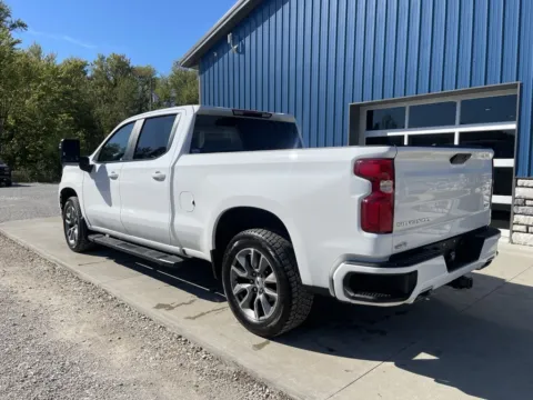 More photos of 2021 Chevrolet Silverado 1500 RST at Cambridge Truck, OH