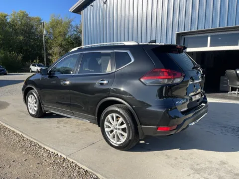 More photos of 2019 Nissan Rogue SV at Cambridge Truck, OH