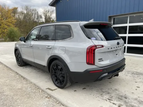 More photos of 2021 Kia Telluride SX at Cambridge Truck, OH