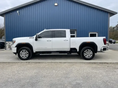 More photos of 2020 GMC Sierra 2500HD Denali at Cambridge Truck, OH