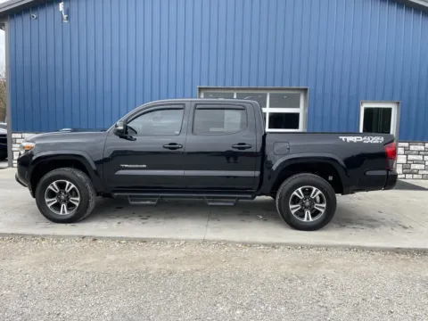 More photos of 2019 Toyota Tacoma TRD Sport at Cambridge Truck, OH