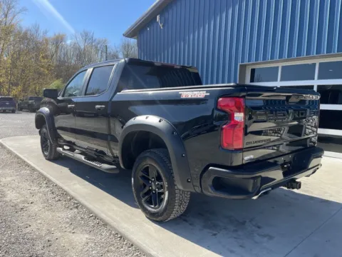 More photos of 2021 Chevrolet Silverado 1500 Custom Trail Boss at Cambridge Truck, OH