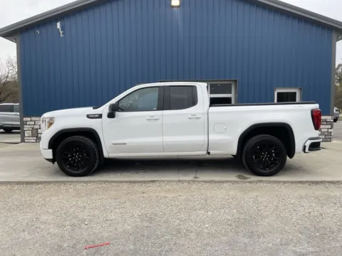 More photos of 2022 GMC Sierra 1500 Limited Elevation at Cambridge Truck, OH