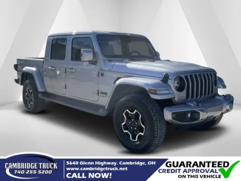 Silver 2021 Jeep Gladiator High Altitude for sale in Cambridge, OH