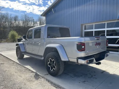 More photos of 2021 Jeep Gladiator High Altitude at Cambridge Truck, OH