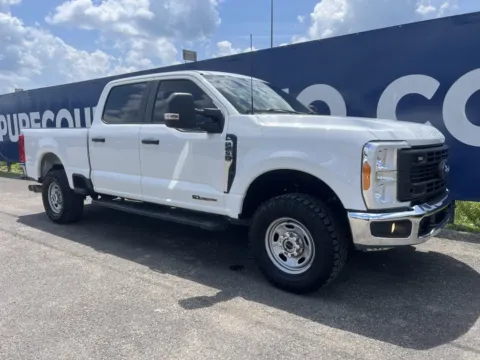 White 2023 Ford F-250SD XL for sale in Cambridge, OH