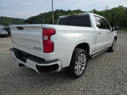 More photos of 2021 Chevrolet Silverado 1500 High Country at Cambridge Truck, OH