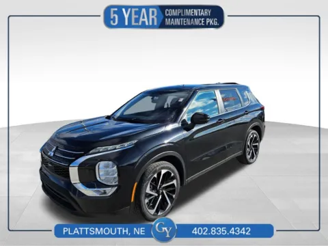 Silver 2024 Mitsubishi Outlander SE for sale in Plattsmouth, NE
