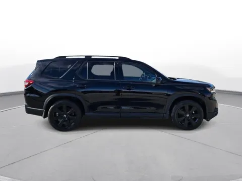 More photos of 2023 Honda Pilot Elite at Gregg Young Chevrolet Of Plattsmouth, NE