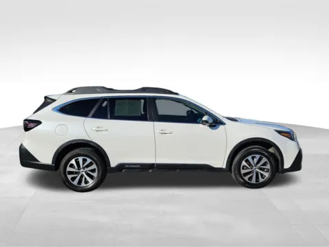 More photos of 2022 Subaru Outback Premium at Gregg Young Chevrolet Of Plattsmouth, NE