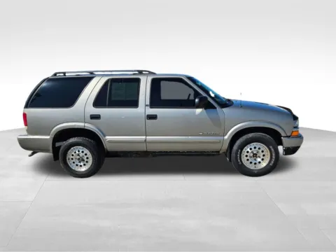 More photos of 2002 Chevrolet Blazer LS at Gregg Young Chevrolet Of Plattsmouth, NE