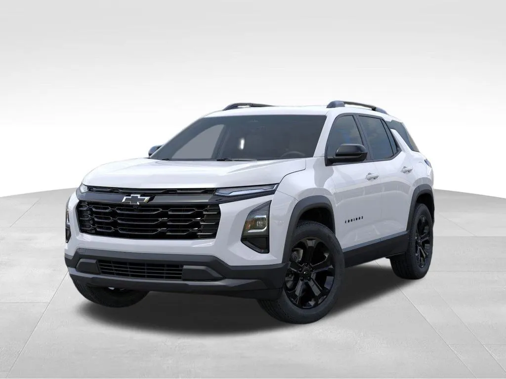 2026 Chevrolet Equinox LT photo 2