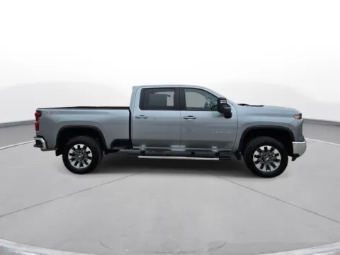 More photos of 2025 Chevrolet Silverado 2500HD LT at Gregg Young Chevrolet Of Plattsmouth, NE