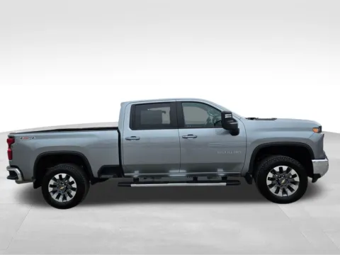 More photos of 2025 Chevrolet Silverado 2500HD LT at Gregg Young Chevrolet Of Plattsmouth, NE