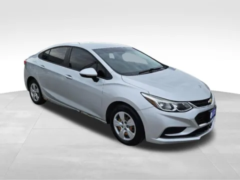 More photos of 2017 Chevrolet Cruze LS at Gregg Young Chevrolet Of Plattsmouth, NE