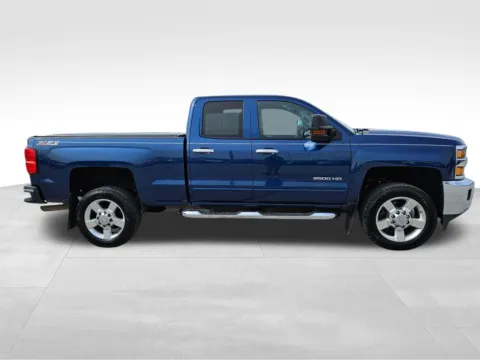 More photos of 2016 Chevrolet Silverado 2500HD LT at Gregg Young Chevrolet Of Plattsmouth, NE