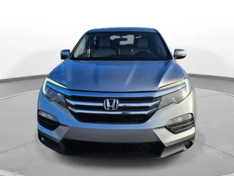 Photos of 2017 Honda Pilot EX for sale in Plattsmouth, NE at Gregg Young Chevrolet Of Plattsmouth