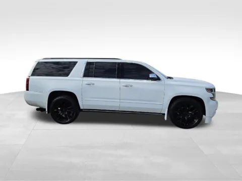 More photos of 2019 Chevrolet Suburban Premier at Gregg Young Chevrolet Of Plattsmouth, NE
