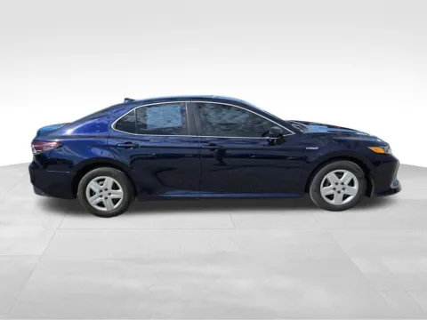 More photos of 2021 Toyota Camry Hybrid LE at Gregg Young Chevrolet Of Plattsmouth, NE