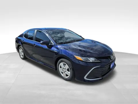 More photos of 2021 Toyota Camry Hybrid LE at Gregg Young Chevrolet Of Plattsmouth, NE