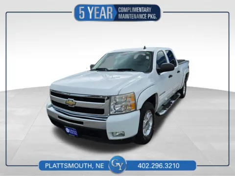 White 2011 Chevrolet Silverado 1500 LT for sale in Plattsmouth, NE