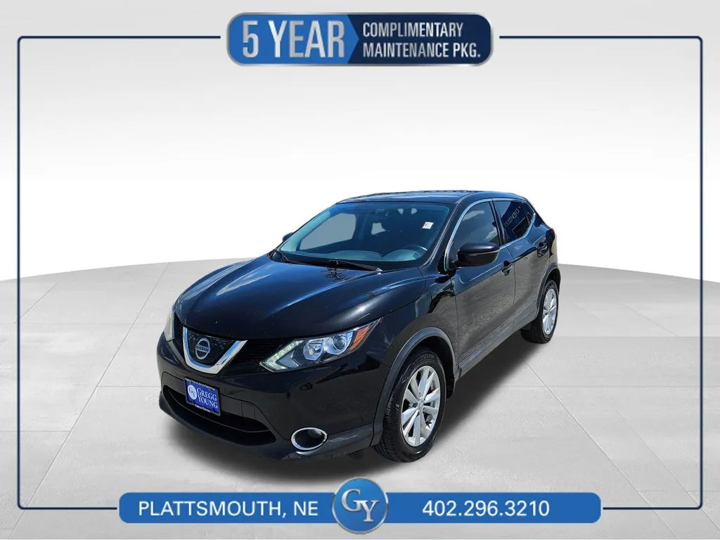 Black 2018 Nissan Rogue Sport for sale in Plattsmouth, NE