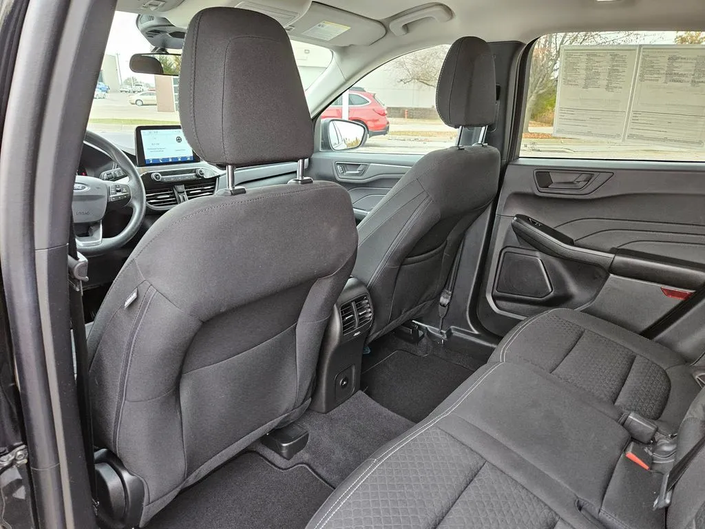 2025 Ford Escape Active photo 3