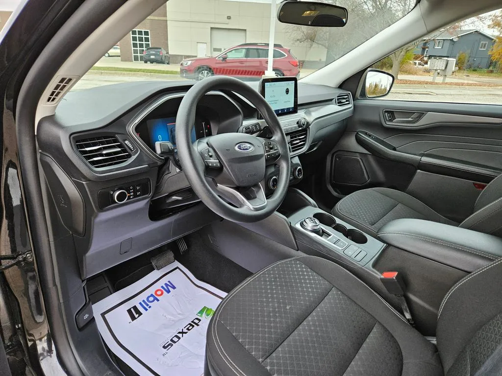2025 Ford Escape Active photo 2