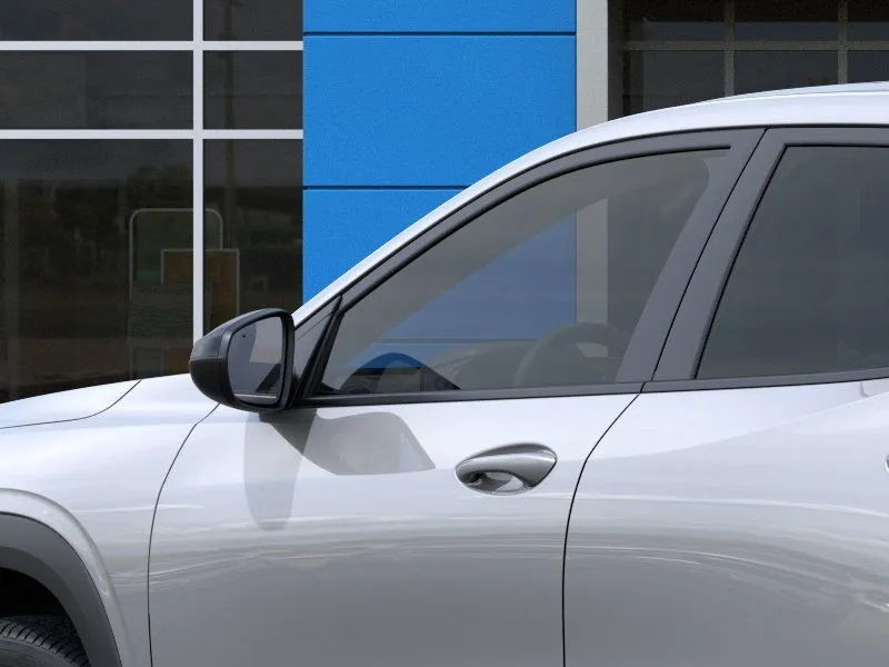 2026 Chevrolet Trax photo 2