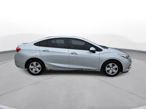 More photos of 2017 Chevrolet Cruze LS at Gregg Young Chevrolet Of Plattsmouth, NE