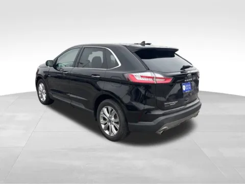 More photos of 2021 Ford Edge Titanium at Gregg Young Chevrolet Of Plattsmouth, NE