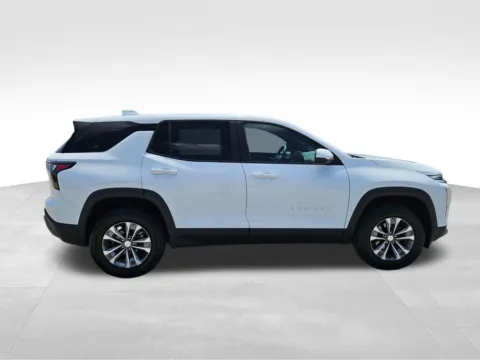 More photos of 2026 Chevrolet Equinox LT at Gregg Young Chevrolet Of Plattsmouth, NE