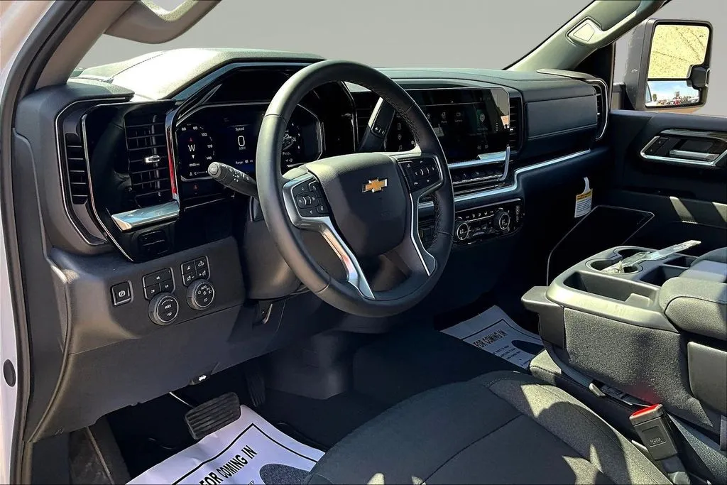2026 Chevrolet Silverado 2500 HD LT - Photo 8