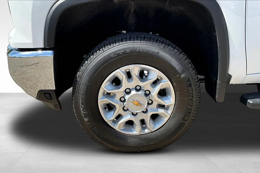 2026 Chevrolet Silverado 2500 HD LT - Photo 14