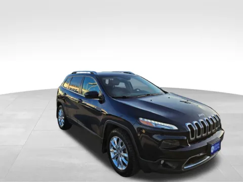 More photos of 2015 Jeep Cherokee Limited at Gregg Young of Plattsmouth, NE